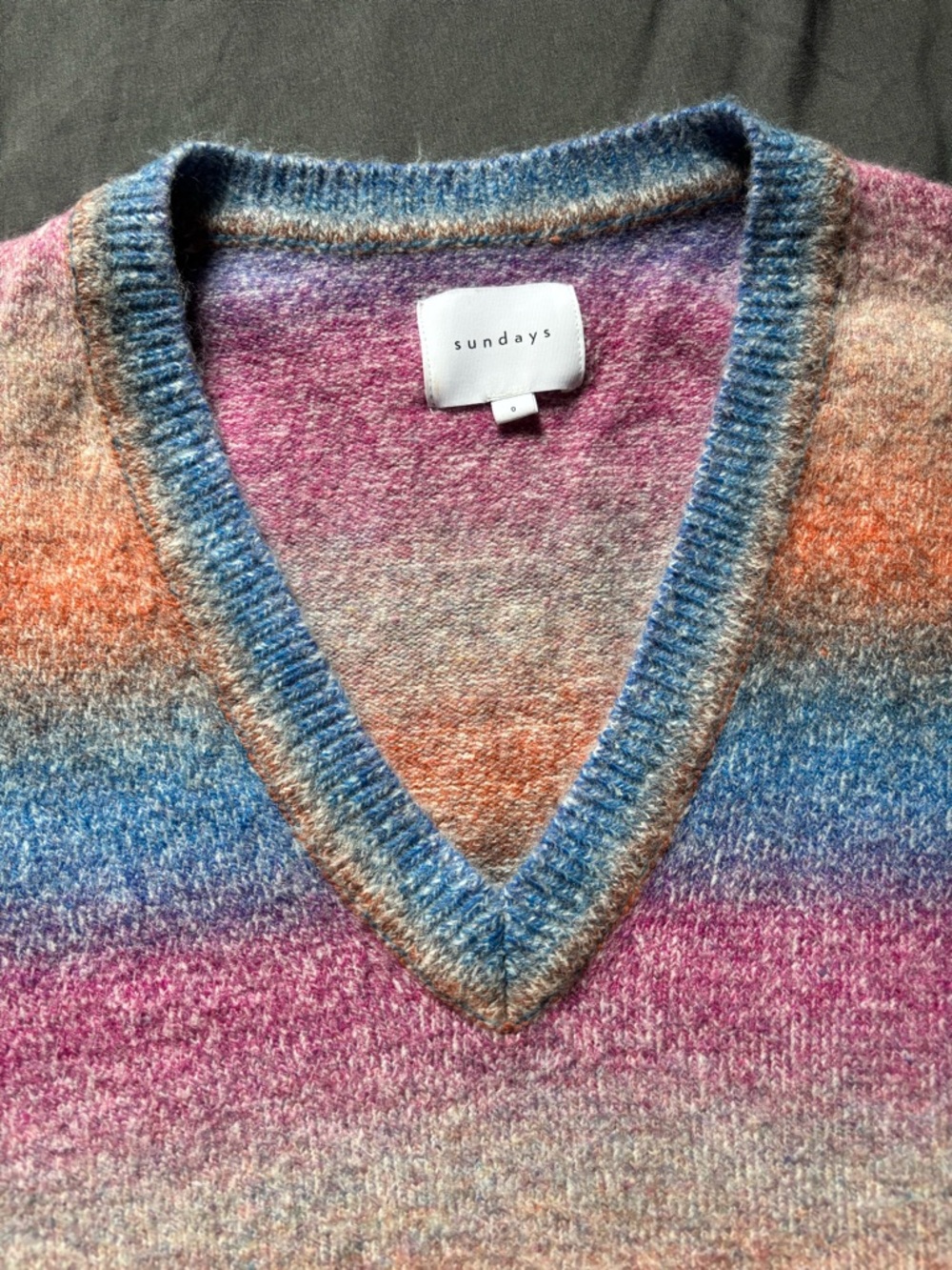 Sundays NYC Andre Ombre V-Neck Sweater- Women’s Size 0 - Picture 3 of 11